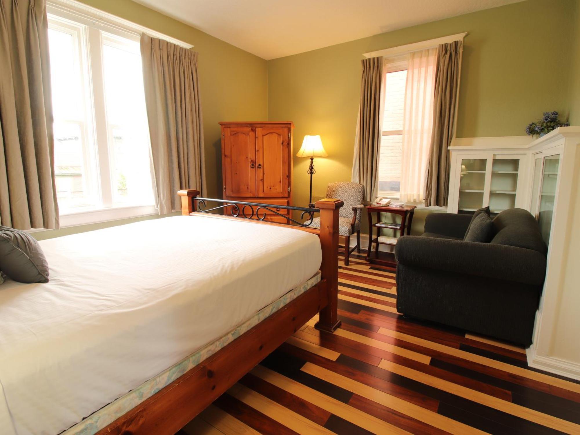 James Bay Inn Hotel, Suites & Cottage Victoria Dış mekan fotoğraf